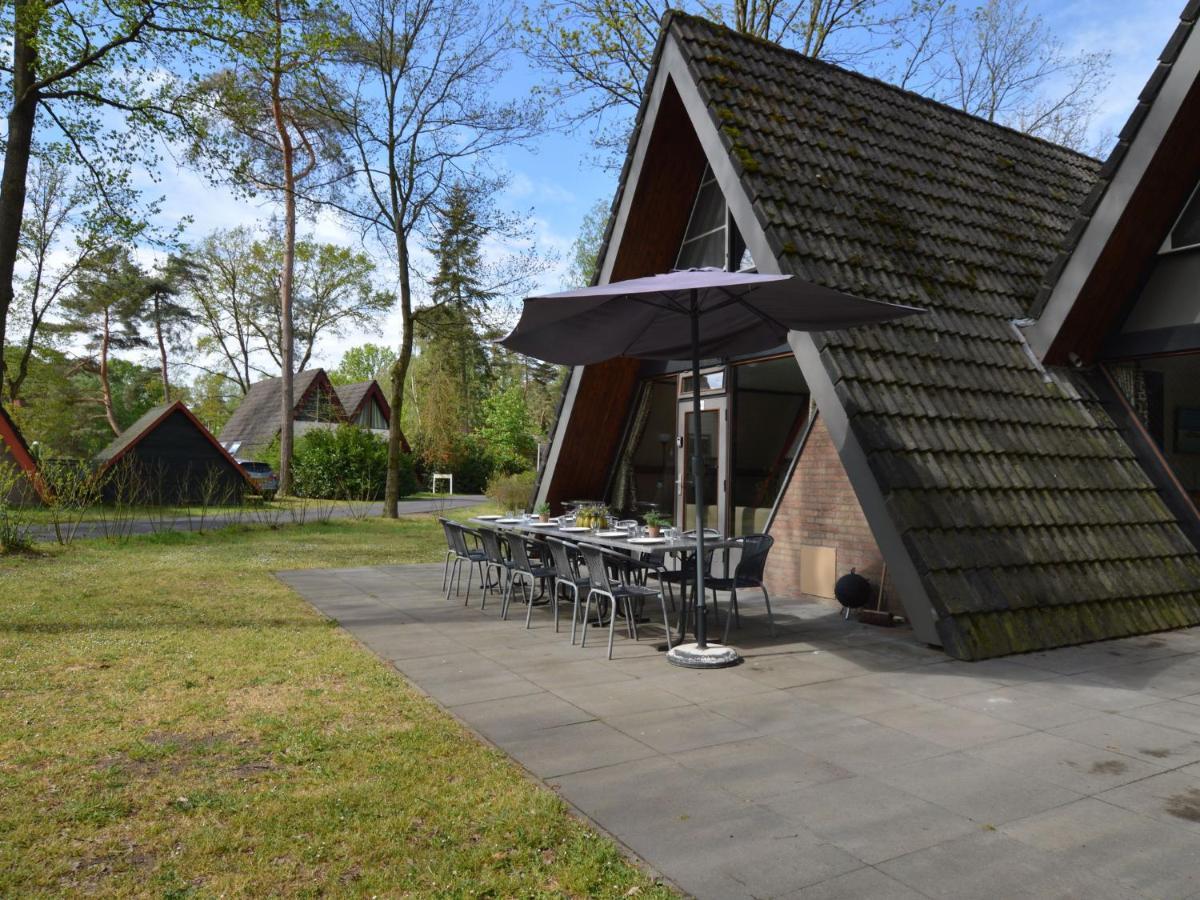 Unique Holiday Home in Stramproy near Forest Extérieur photo